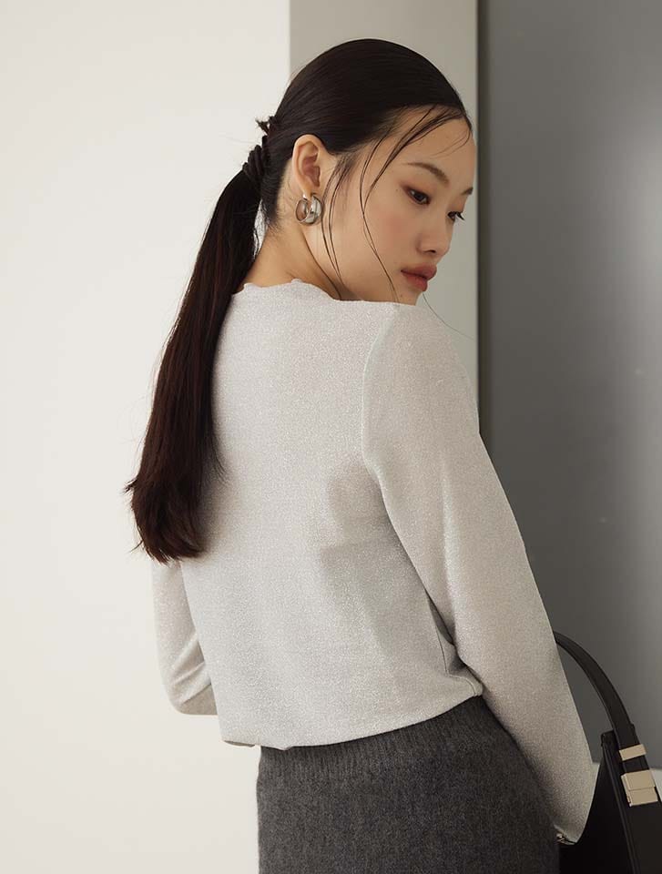 レオナール　シルクウールカットソー　薄手　黒　花　百合　プチハイネック　LL レオナール ハイネック トップス レオナール シルクウールカットソー