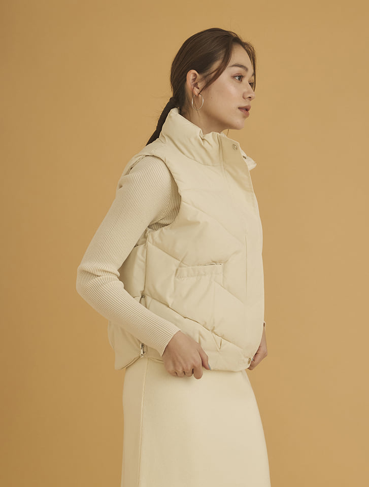 【美品】laundry 中綿 ベスト 子供服 中綿ベスト 無地 キッズ アウター 男の子 女の子 撥水