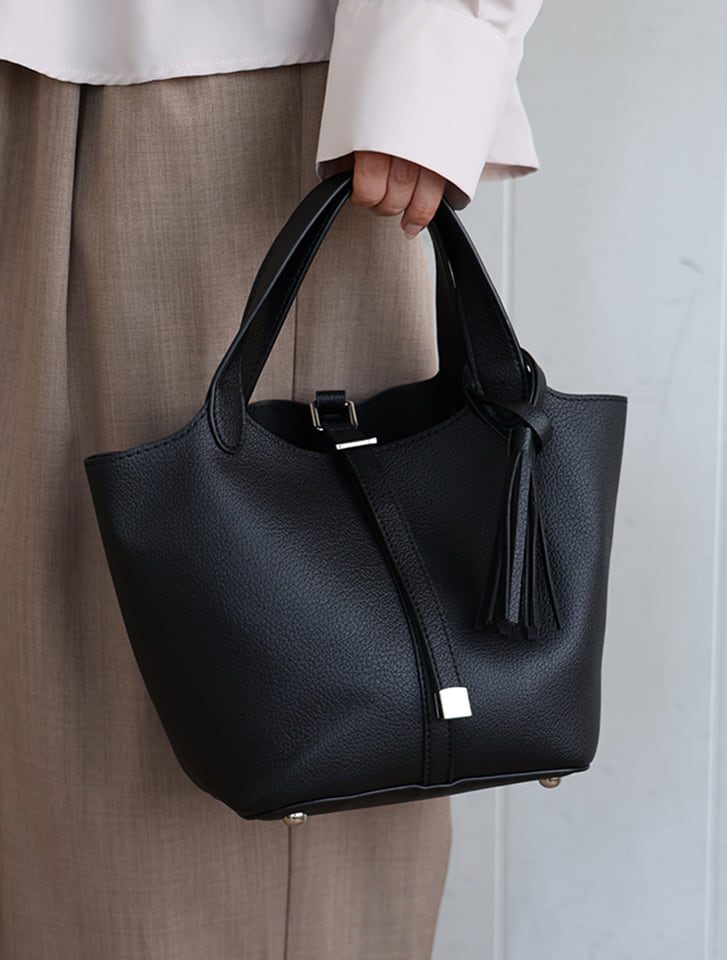 タッセル付きハンディトート