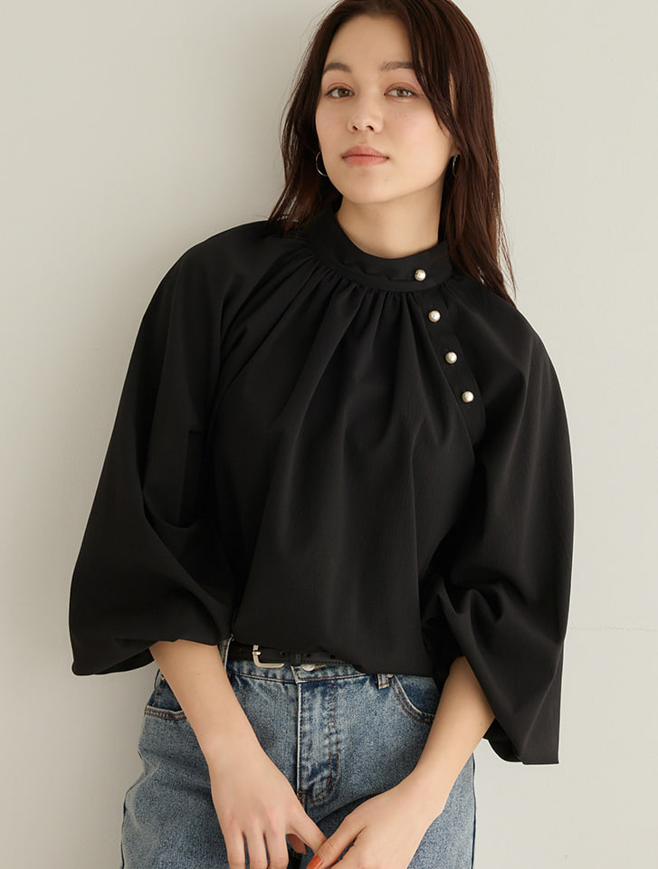 Noir Keininomiya ハイネック オーバーサイズブラウス t230526-m01.jpg