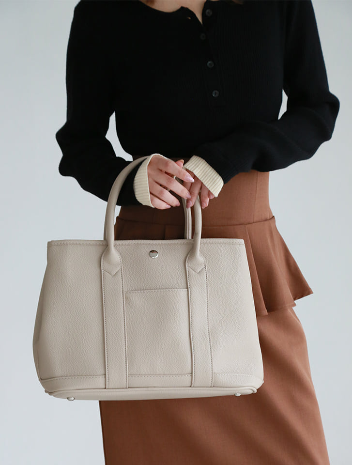 A4フレキシブルシェイプトート