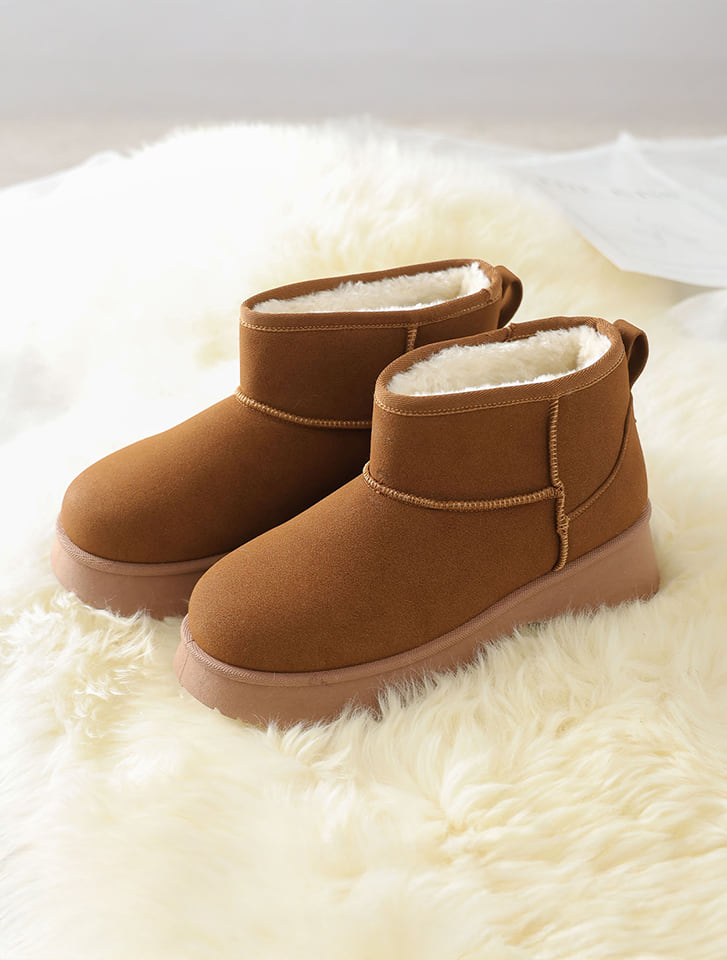 うみりんさま専用【FABIO RUSCONI】ムートンブーツ 38 うみりんさま専用【FABIO RUSCONI】ムートンブーツ 38 FABIO RUSCONI