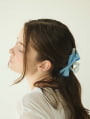 サテンビッグリボンヘアクリップ