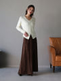 セミフレアスエードスカート