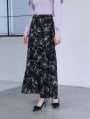【U150サイズあり】フラワープリントフレアロングスカート