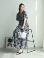 フラワープリントウエストシャーリングワンピース