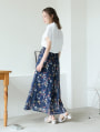 パールネックレスチャーム付きツイストブラウス