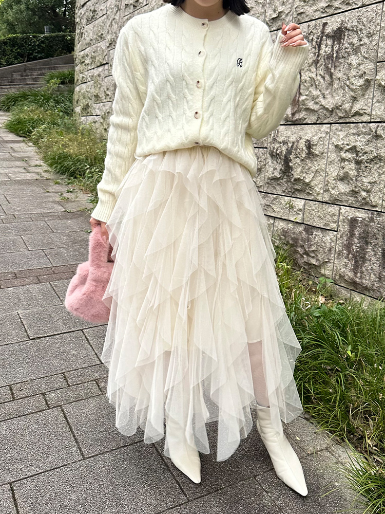 Styling03 刺しゅうロゴケーブルニットカーディガン