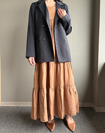 156cm着用感・長さ調節可能ティアードロングキャミワンピース